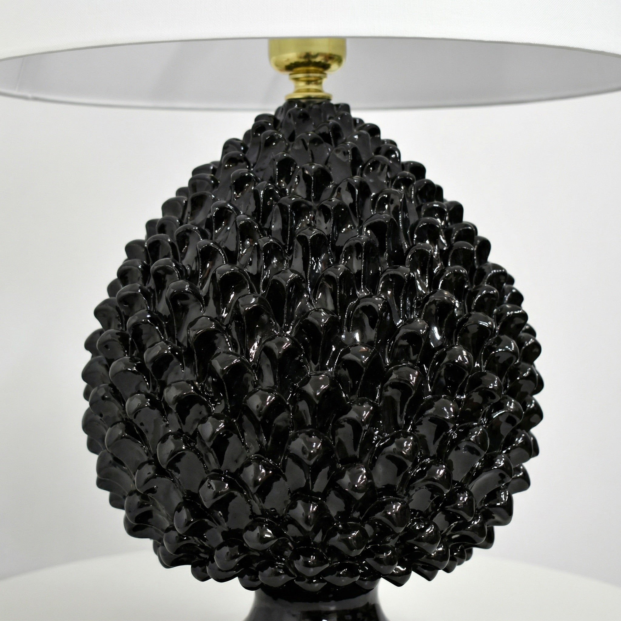 Lume Pigna in Ceramica di Caltagirone - Black Line