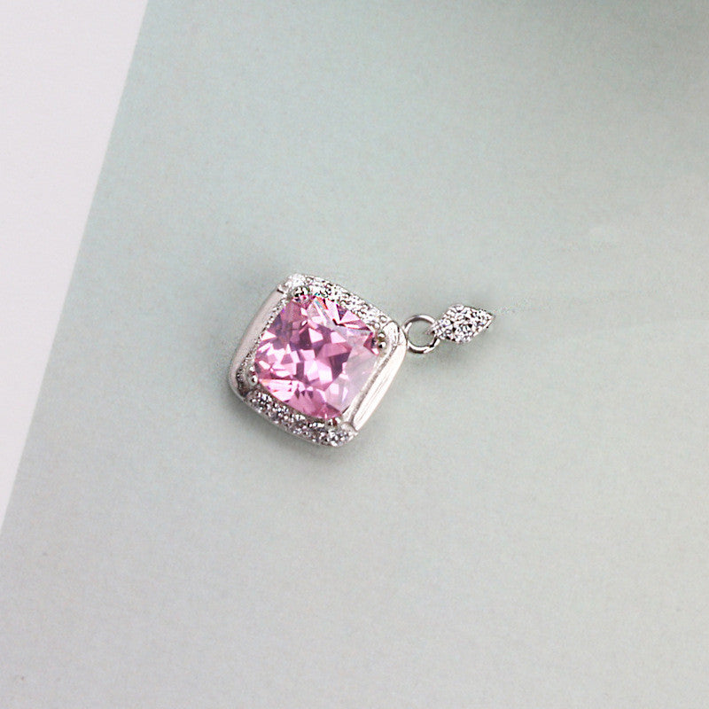 Collana con Ciondolo Quadrato in Argento da Donna