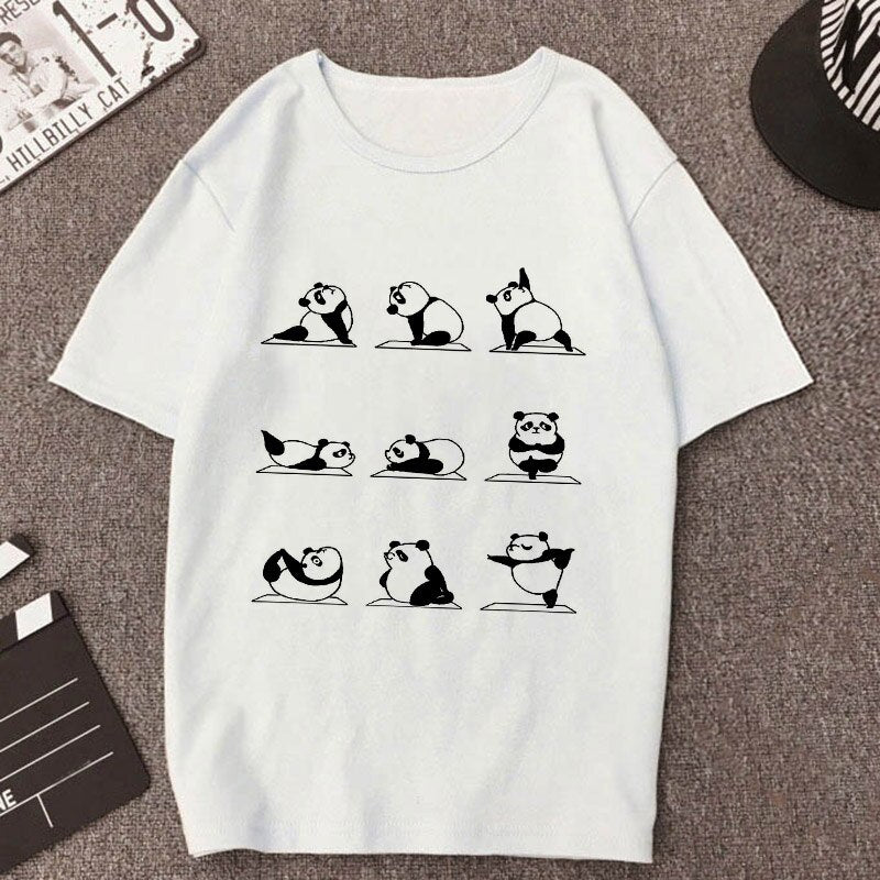 T-Shirt con Stampa di Cuccioli