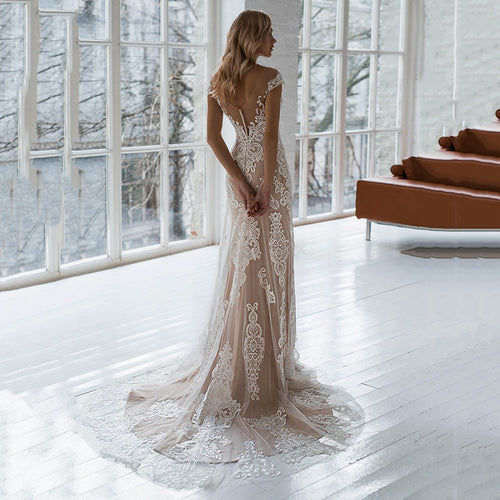 Abito da Sposa in Pizzo da Donna
