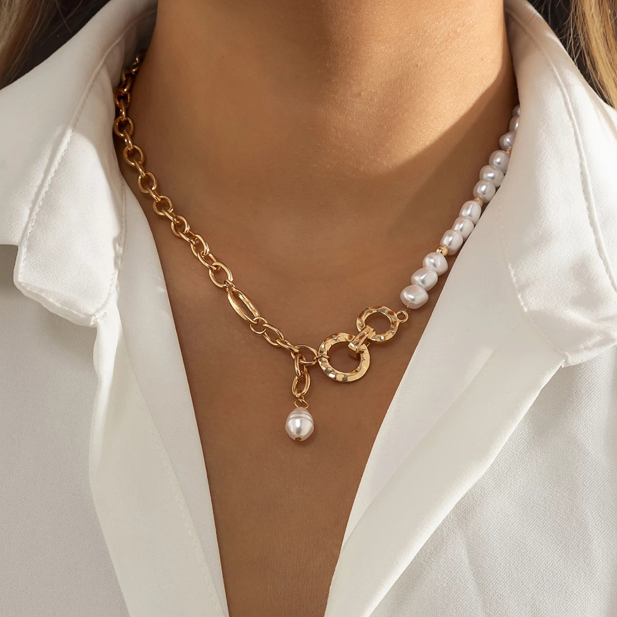 Collana a Catena con Perle Barocche da Donna