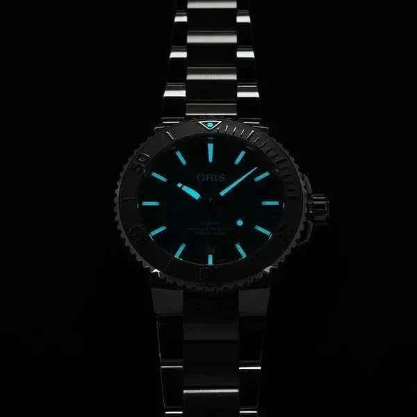Oris Aquis Date X Bracenet Uomo Unisex Swiss Made 36,5 mm Quadrante Verde Riciclato Acciaio Bracciale Acciaio Vetro Zaffiro Antiriflesso Automatico Calibro 733-1 Data Riserva 41 Ore Diver 300m Ref. 01 733 7770 4137-07 8 18 05P Full Set