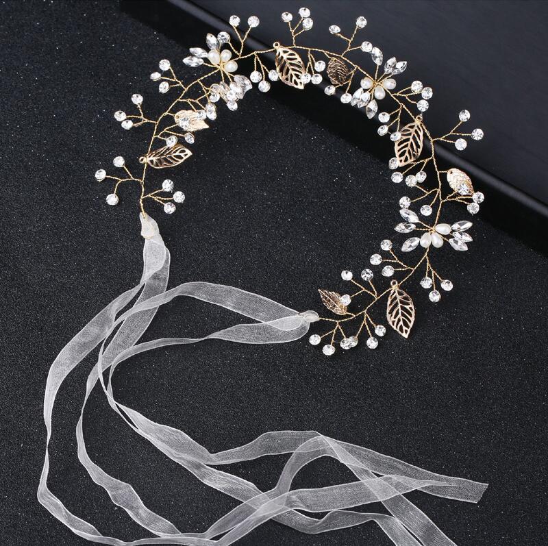 Cerchietto da Sposa con Cristalli e Fiori
