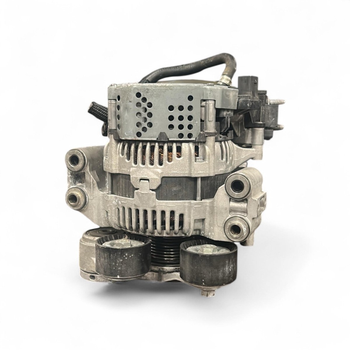 Alternatore Maserati Grecale (M182) cod.06702193360 2.0 hybrid (2022 > )