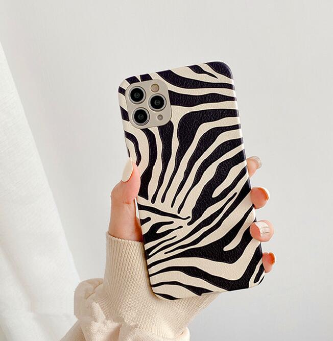 Cover iPhone con Fantasia Zebrata da Donna