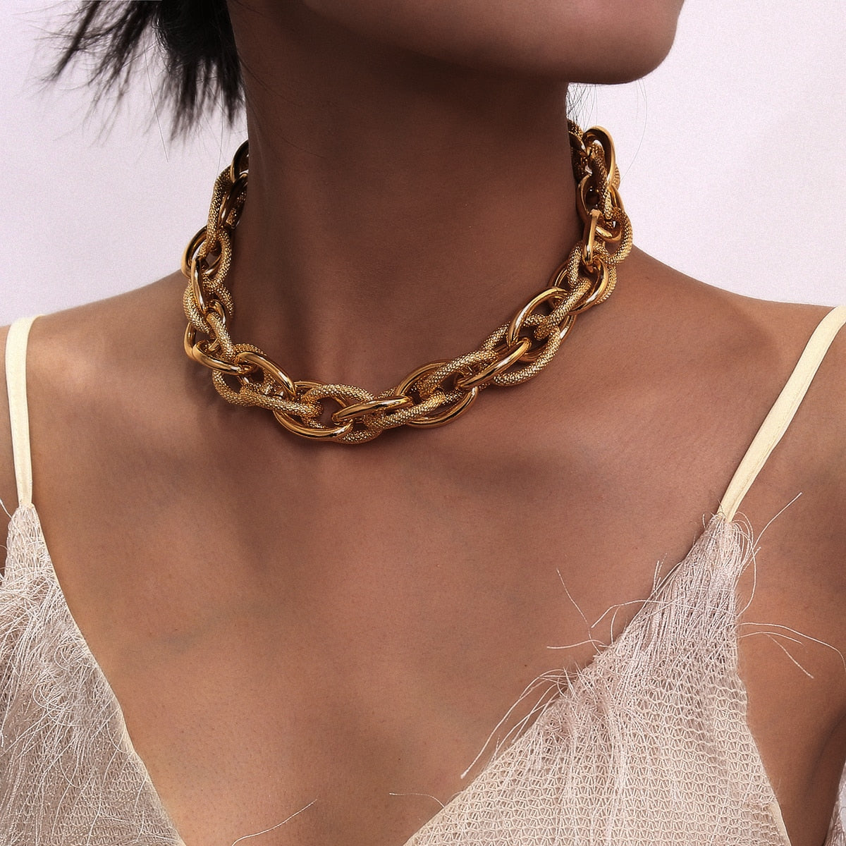 Collana Choker Punk con Lucchetto da Donna