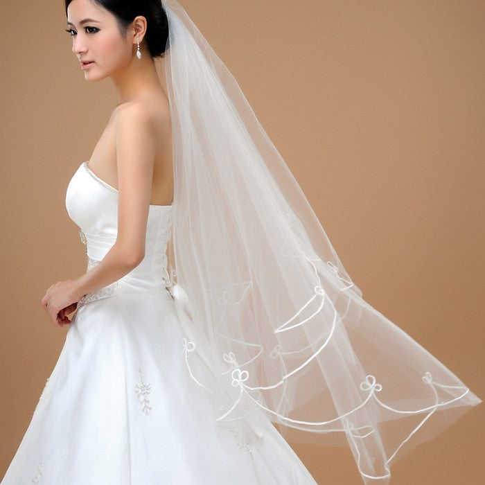 Velo da Sposa in Raso con Bordo a Nastro