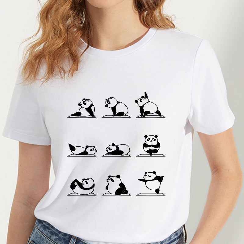 T-Shirt con Stampa di Cuccioli