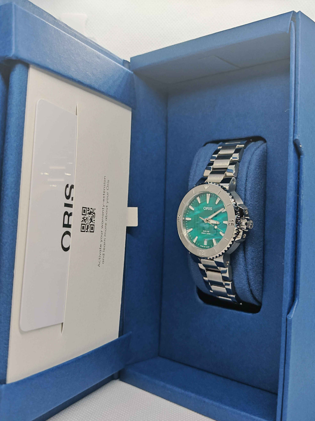 Oris Aquis Date X Bracenet Uomo Unisex Swiss Made 36,5 mm Quadrante Verde Riciclato Acciaio Bracciale Acciaio Vetro Zaffiro Antiriflesso Automatico Calibro 733-1 Data Riserva 41 Ore Diver 300m Ref. 01 733 7770 4137-07 8 18 05P Full Set